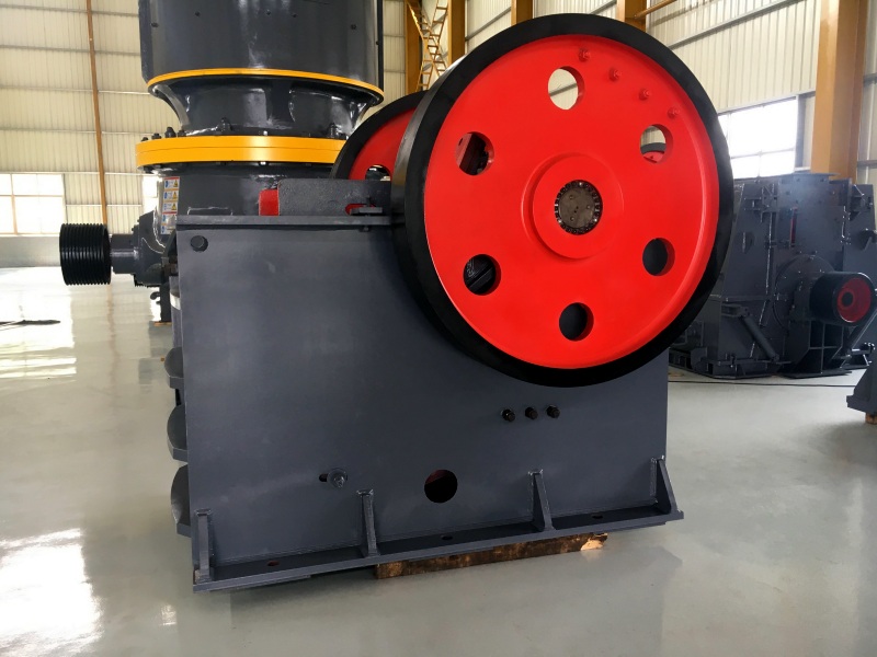 如何選擇合適的破碎機型號：全面指南與實用建議